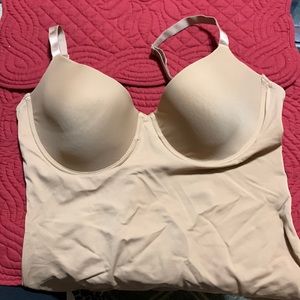 Body shaper Delta Burke